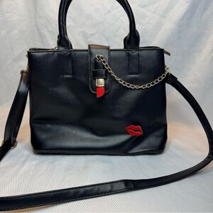 Women Black Faux-Leather Handbag Purse With Lipstick Kiss Pattern And Pendant
